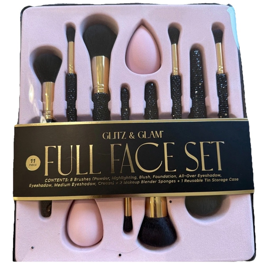 Rare TikTok Glitz and Glam 11 Piece Full Face Set Rhinestone Makeup Brush Black